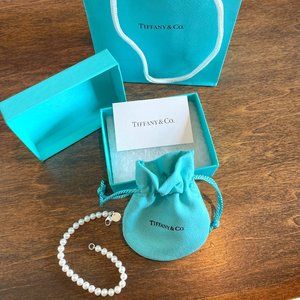 Tiffany Pearl Bracelet